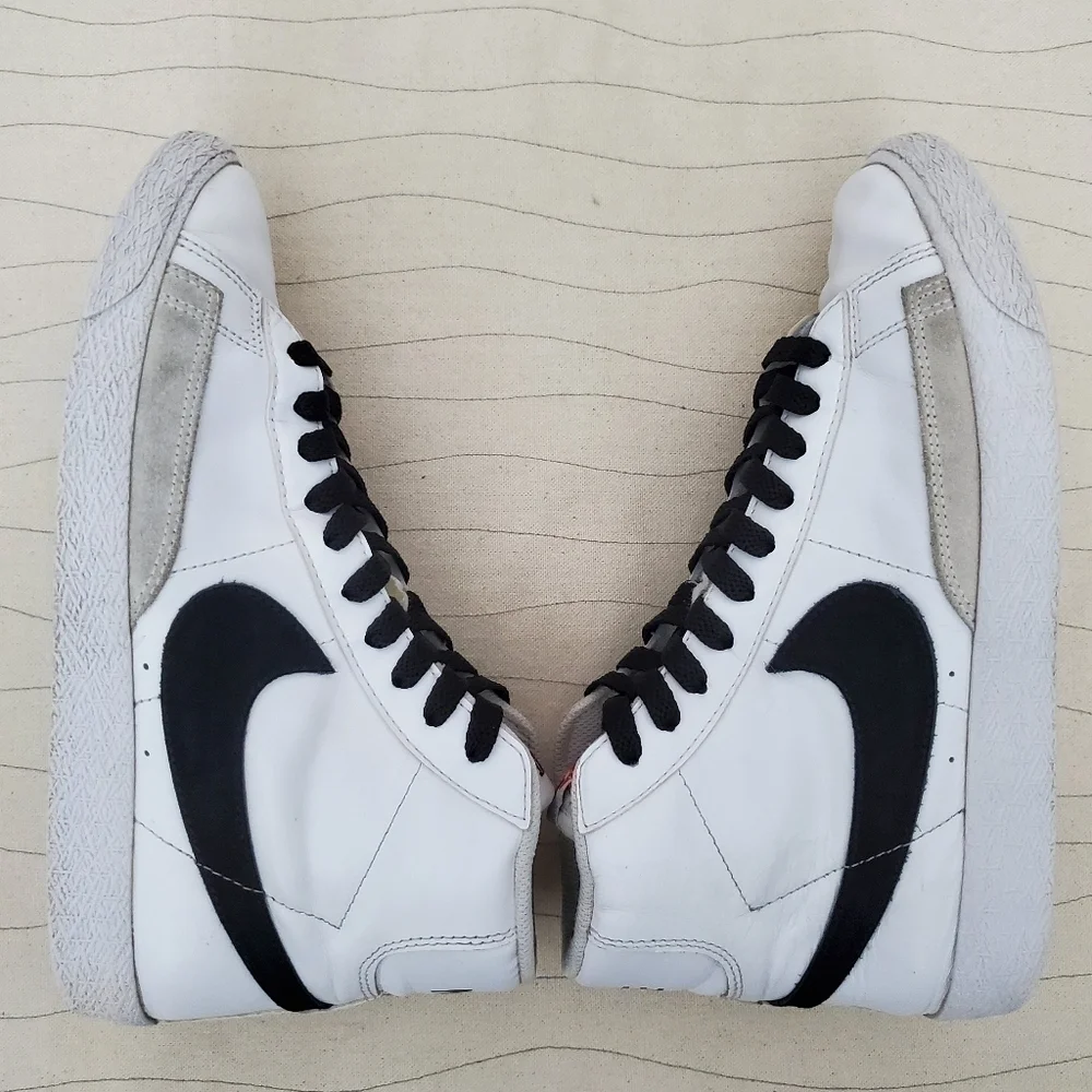 Nike Youth Blazer Mid GS Size White Black Casual Shoes Sneakers CZ7531-100 Sz 6Y